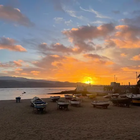 Coralcanteras Loft شقة *